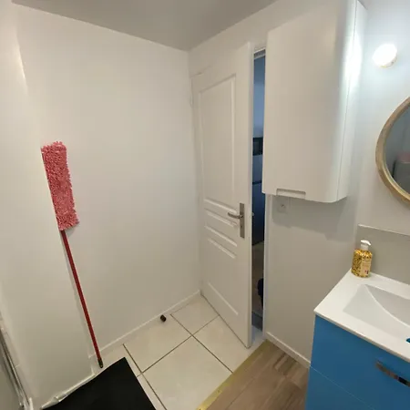 F1 Circuit 24h Apartment