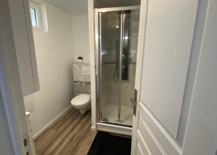 F1 Circuit 24h Apartment *